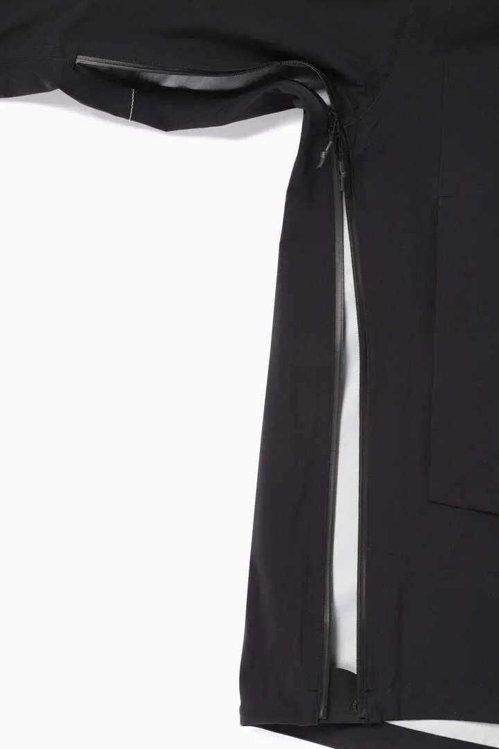 and wander - Pertex Shield Rain Jacket - Black