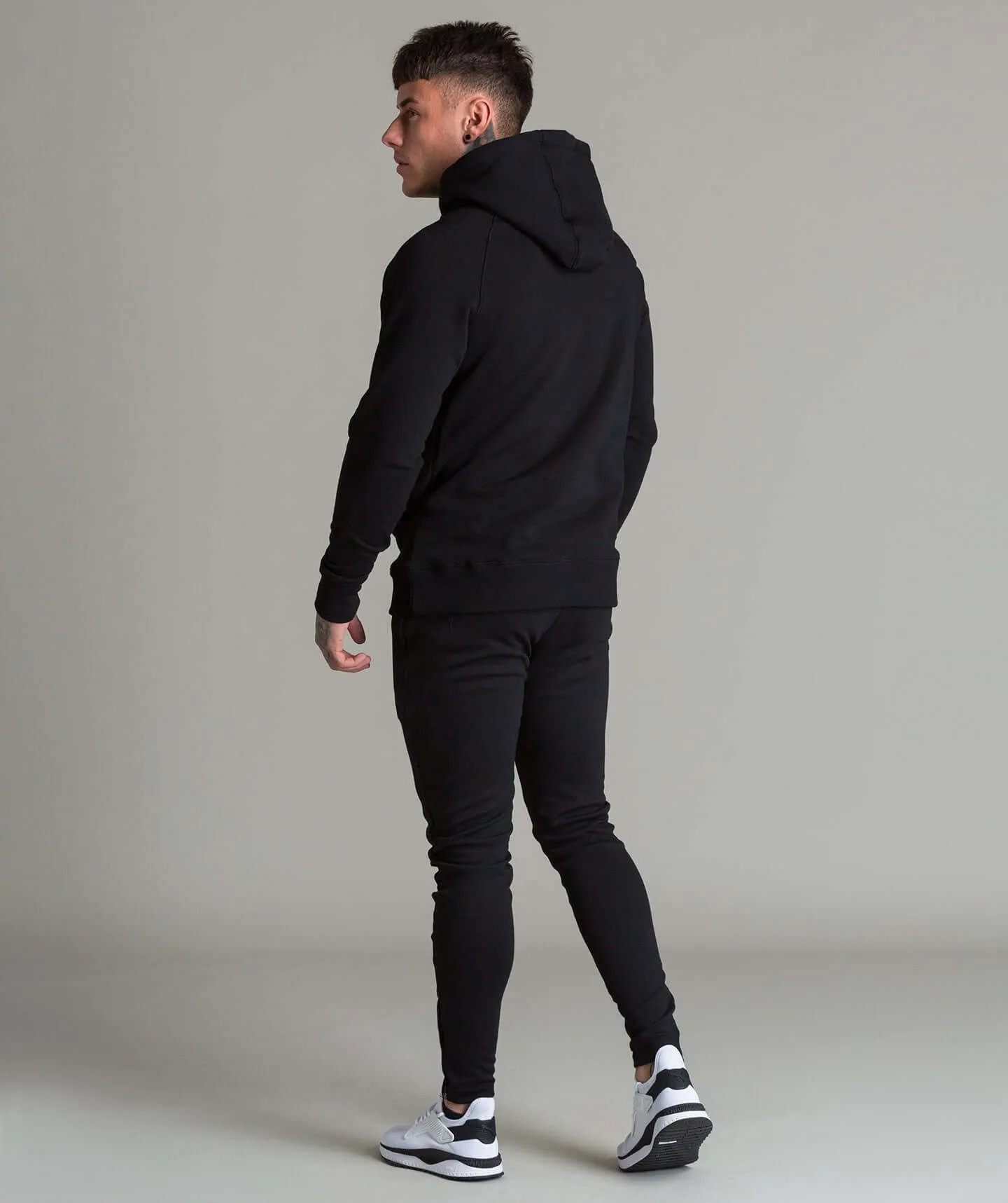 Pursuit Logo Pullover Hoodie (Black/White)